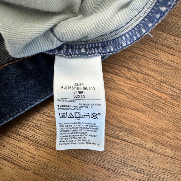 Gap Men's Slim Fit Jeans - Size 32 - Picture 4 of 7